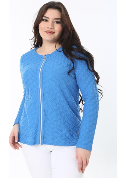 Kadın Büyük Beden Mavi Gofreli Kumaş Fermuarlı Hırka 65N38868