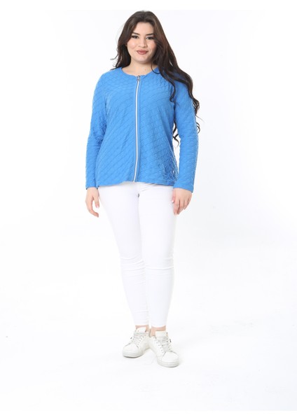 Kadın Büyük Beden Mavi Gofreli Kumaş Fermuarlı Hırka 65N38868 indirimleri