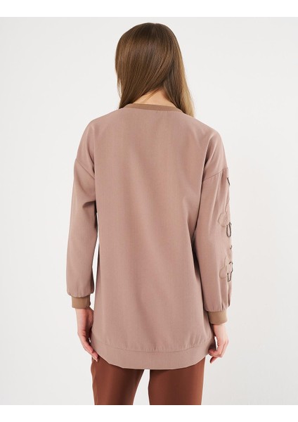 Çiçek Aplikeli Krep Sweatshırt Vizon 70009 fırsatları