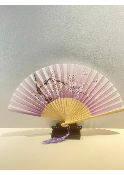 - Yelpaze Hediye Kutusu Ile Bambu Beyaz Çiçek Desenli Şık Japon Yelpaze Lüks A1100