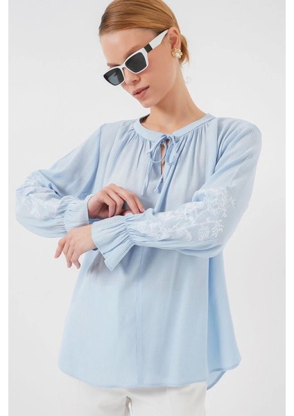 Nakışlı Örme Bluz 941 - Mavi