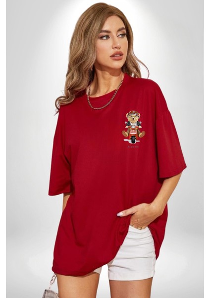 Motor Süren Oyuncak Ayı Kadın Erkek Ön Minimal Sırt Baskılı Kırmızı Pamuklu Tişört modelleri