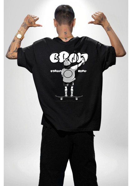 Sokak Yaşamı Kaykaylı Çocuk Grafiti Kadın Erkek Ön Minimal Sırt Baskılı Siyah Pamuklu Tişört fiyatları