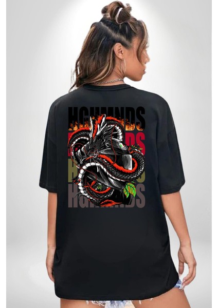 Italyan Motoru ve Ejderha Kadın Erkek Ön Minimal Sırt Baskılı Siyah Pamuklu Tişört indirimleri