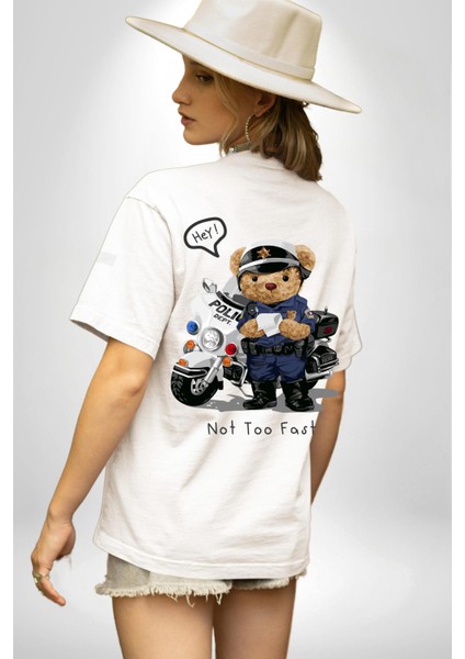 Trafik Polisi Motorcu Oyuncak Ayı Kadın Erkek Ön Minimal Sırt Baskılı Beyaz Pamuklu Tişört fiyatları