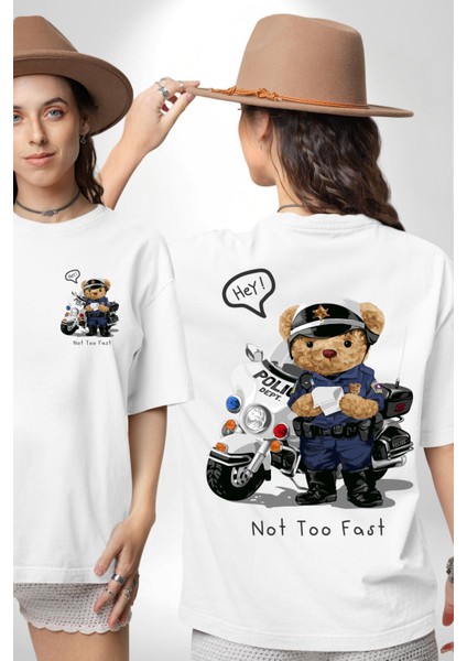 Trafik Polisi Motorcu Oyuncak Ayı Kadın Erkek Ön Minimal Sırt Baskılı Beyaz Pamuklu Tişört fırsatları