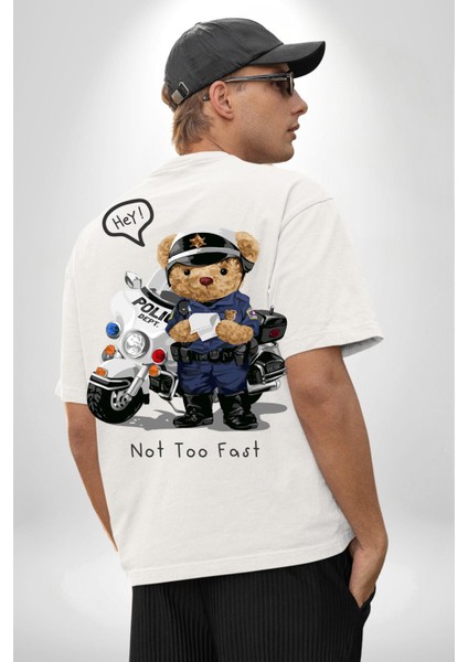 Trafik Polisi Motorcu Oyuncak Ayı Kadın Erkek Ön Minimal Sırt Baskılı Beyaz Pamuklu Tişört indirimleri