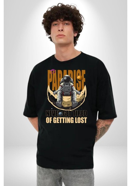 Kaybolmaktan Asla Bıkma Astronot Kadın Erkek Ön Baskılı Siyah Pamuklu Tişört Penye Klasik modelleri