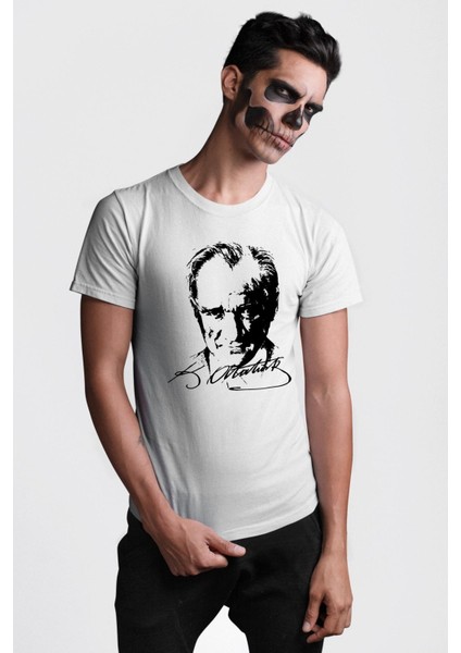 Mustafa Kemal Atatürk Imza ve Silüet Kadın Erkek Ön Baskılı Beyaz Pamuklu Tişört Penye Klasik indirimleri