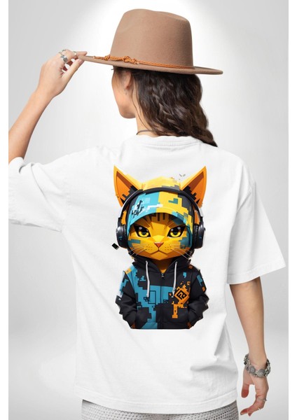 Kulaklıklı Havlı Serseri Kedi Kadın Erkek Ön Minimal Sırt Baskılı Beyaz Pamuklu Tişört indirimleri