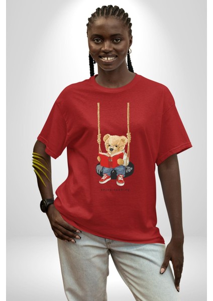 Sallanan Oyuncak Ayı Kadın Erkek Ön Baskılı Kırmızı Pamuklu Tişört Penye Klasik fırsatları