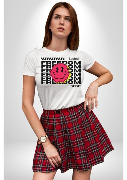 Özgürlük Gülen Surat Kadın Erkek Ön Baskılı Beyaz Pamuklu Tişört Penye Klasik modelleri