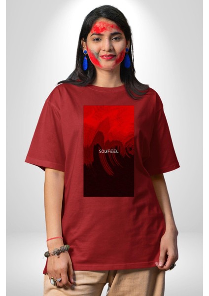 Kırmızı Renklerinin Sanatsal Uyumu Kadın Erkek Ön Baskılı Kırmızı Pamuklu Tişört Penye Klasik