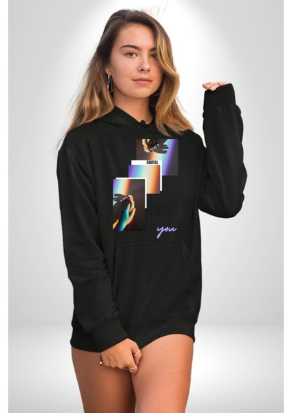 El Ele Aşk ve Dostluk Gökkuşağı Sevgi Kadın Erkek Baskılı Üç Iplik Siyah Kapüşonlu Hodie Sweatshirt fırsatları