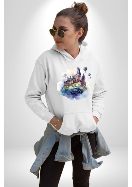 Şato Önünde Uçan Araba Kadın Erkek Baskılı Üç Iplik Beyaz Kapüşonlu Hodie Sweatshirt