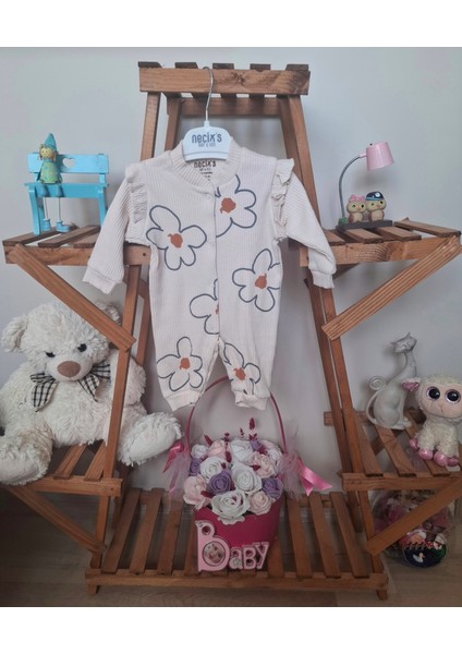 Çiçek Desenli Kız Bebek Tulum