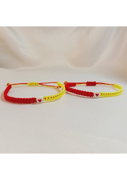Sarı Kırmızı Galatasaray Kalp Figürlü Boncuk 2'li Çift Bileklik, Makrome Bileklik, Ip Bileklik, Örgü Bileklik, Sevgili Bilekliği, Bff Arkadaşlık Bilekliği, Unisex Hediyelik Bileklik