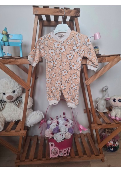 Çiçek Desenli Kız Bebek Tulum