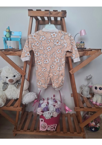 Çiçek Desenli Kız Bebek Tulum fiyatları