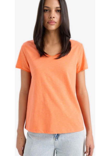 Regular Fit V Yaka Basic Düz Kısa Kollu Tişört K1507AZ25SM