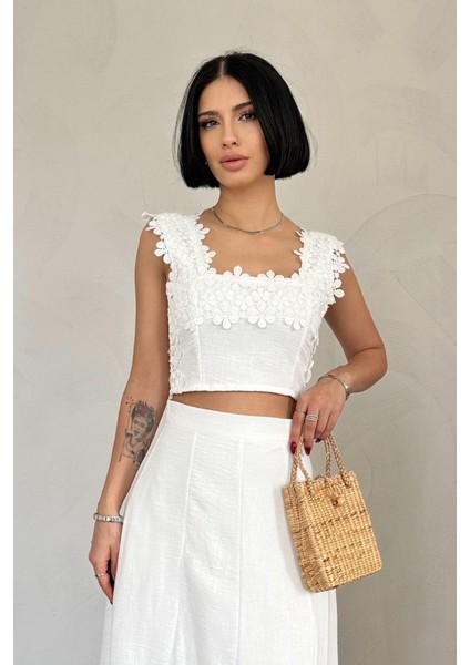 Beyaz Güpürlü Crop ve Etek Takım