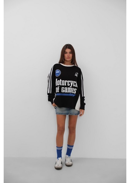Şerit Detay Baskılı Oversize Sweatshirt