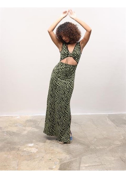 Bellatrix Cut Out Jakarlı Elbise 2677-8