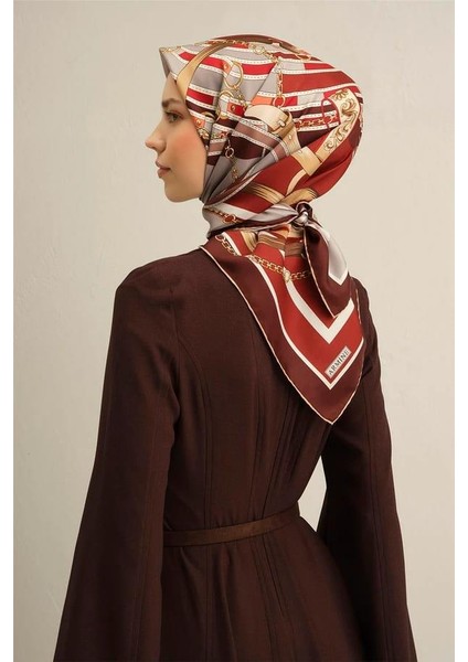 Desenli Saf Ipek Twill Eşarp 9315