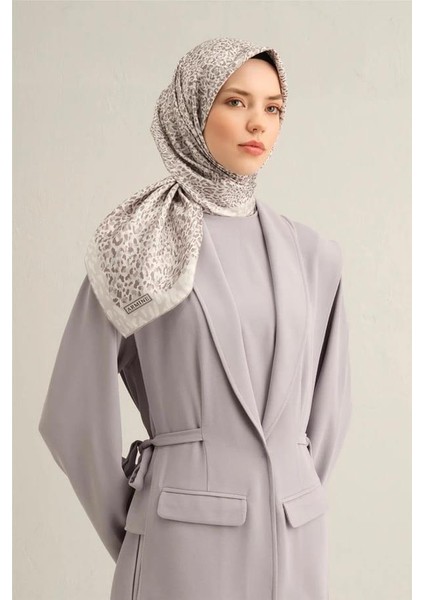 Desenli Saf Ipek Twill Eşarp 9352