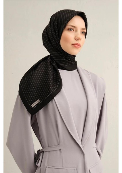 Desenli Saf Ipek Twill Eşarp 9348