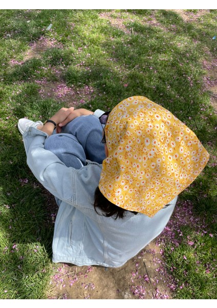 Papatya Desenli Bandana