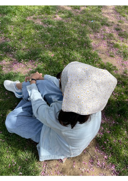 Papatya Desenli Bandana fiyatları