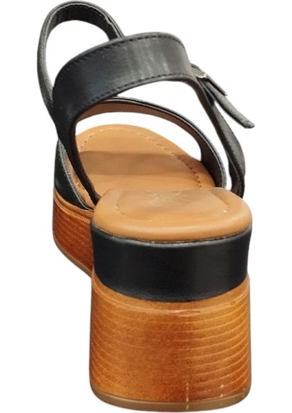 7920790Z 7 cm Dolgu Topuk Tek Bant Yumuşak Iç Pedli Günlük Kadın Sandalet fırsatları