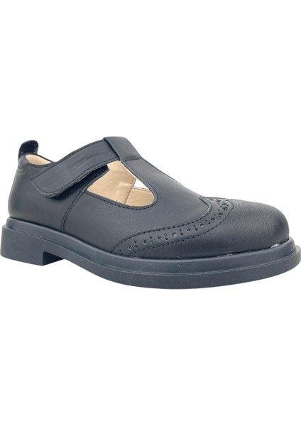 Kalın Tabanlı Direkli Thomas Topuk Okul Ayakkabısı Siyah fiyatları