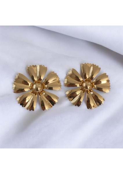 Gold Renkli Çiçek Çelik Küpe