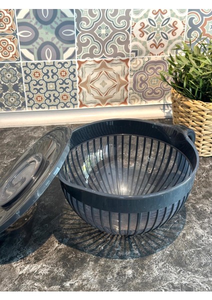 Gri Kapaklı Karıştırma Kabı 3 Litre Kırmızı modelleri