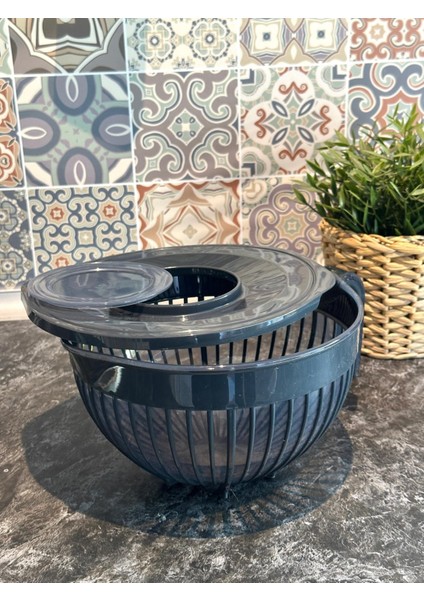 Gri Kapaklı Karıştırma Kabı 3 Litre Kırmızı indirimleri