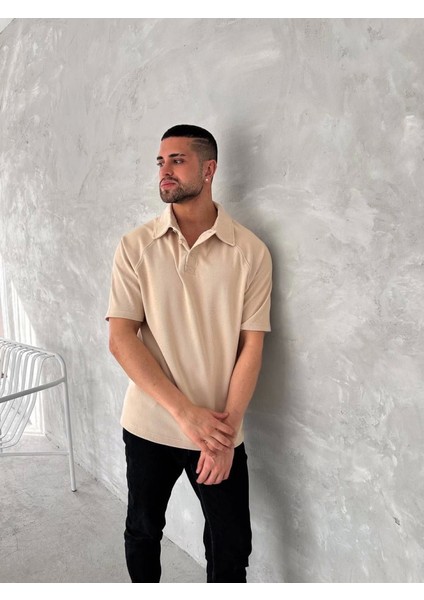 Yakalı Patlı Kısa Kol T-Shirt - Bej