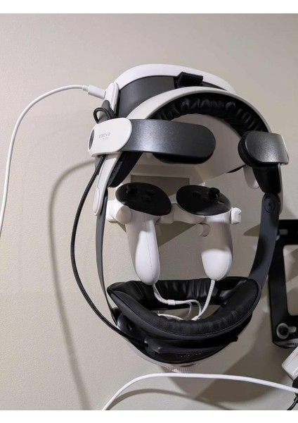JUST3DPRINTINGS Oculus Meta Quest Duvar Askısı Aparatı