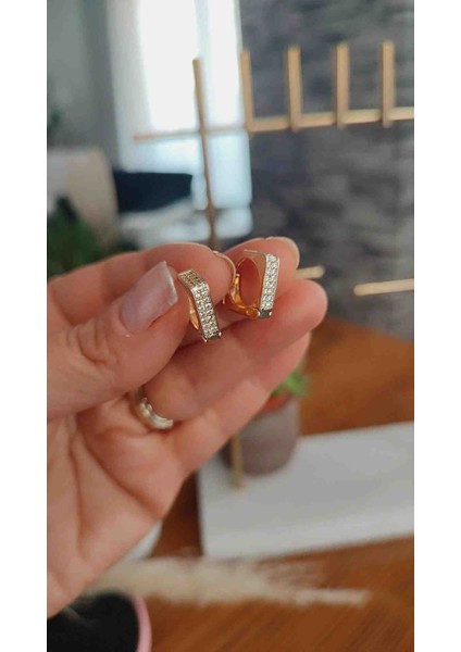 Çelik Zirkon Taşlı Kuyumcu Işçiliğinde Vip Küpe modelleri