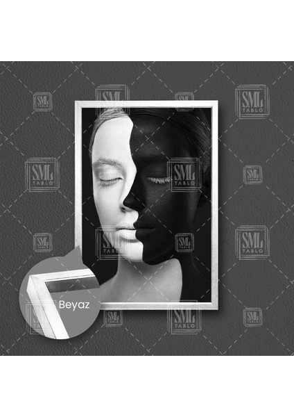 Siyah Beyaz Makyajlı Kadın Modern Iki Yüzlü Çerçeveli Dikey Kanvas Tablo
