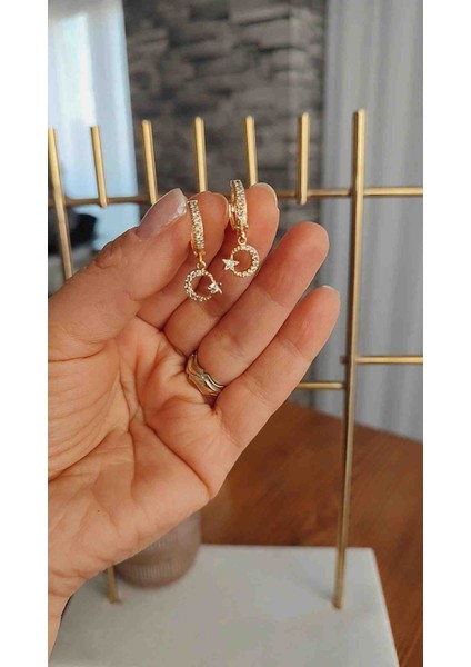 Çelik Zirkon Taşlı Ayyıldız Küpe Kız Çocuk Için Uygundur indirimleri