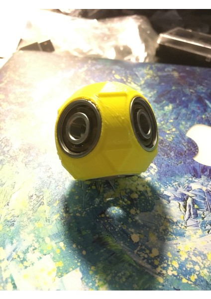 Küp Fidget - Azaltan Eğlenceli Fidget Spinner THN2333219