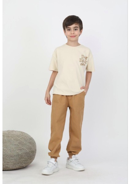 Erkek Çocuk Yazı Nakışlı Pantolonlu Takım