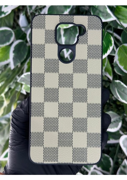 Xiaomi Redmi Note 9 Dama ve Leopar Desenli Kılıf modelleri