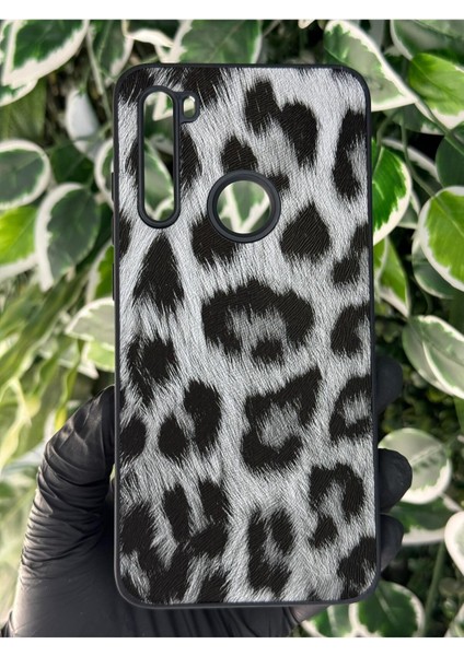 Xiaomi Redmi Note 8 Dama ve Leopar Desenli Kılıf modelleri