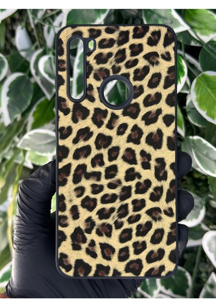 Xiaomi Redmi Note 8 Dama ve Leopar Desenli Kılıf modelleri