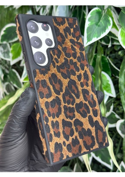 Samsung Galaxy S24 Ultra Leopar Desenli Kadife Kılıf