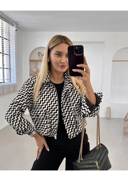 Zigzag Desenli Crop Kadın Ceket