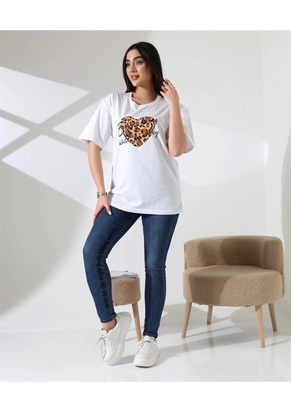 Leopar Kalp Baskılı Kadın T-Shirt fiyatları